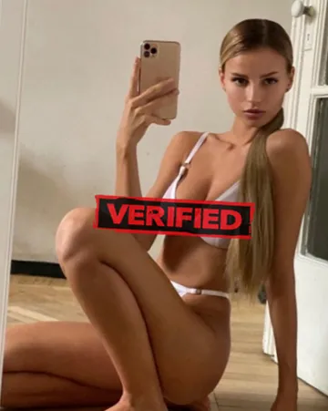 Vanessa sexy Finde eine Prostituierte Gänserndorf