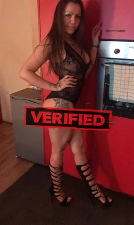 Adelaida sexy Prostitute Hungerford