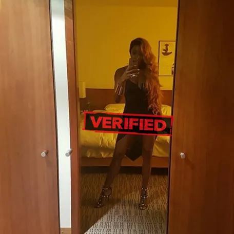 Amanda tits Prostitute Ngaoundere