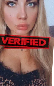 Adrienne fucker Prostituta Camarate