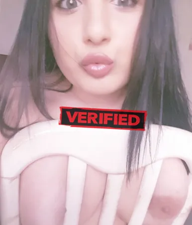 Amanda Sexmaschine Finde eine Prostituierte Kitzbühel